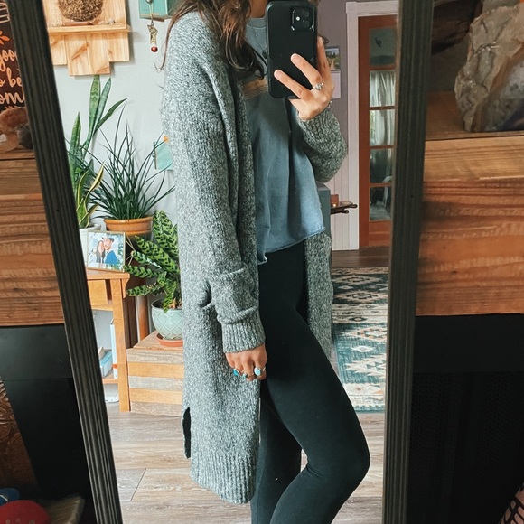 Old navy long cardigan - Picture 4 of 5